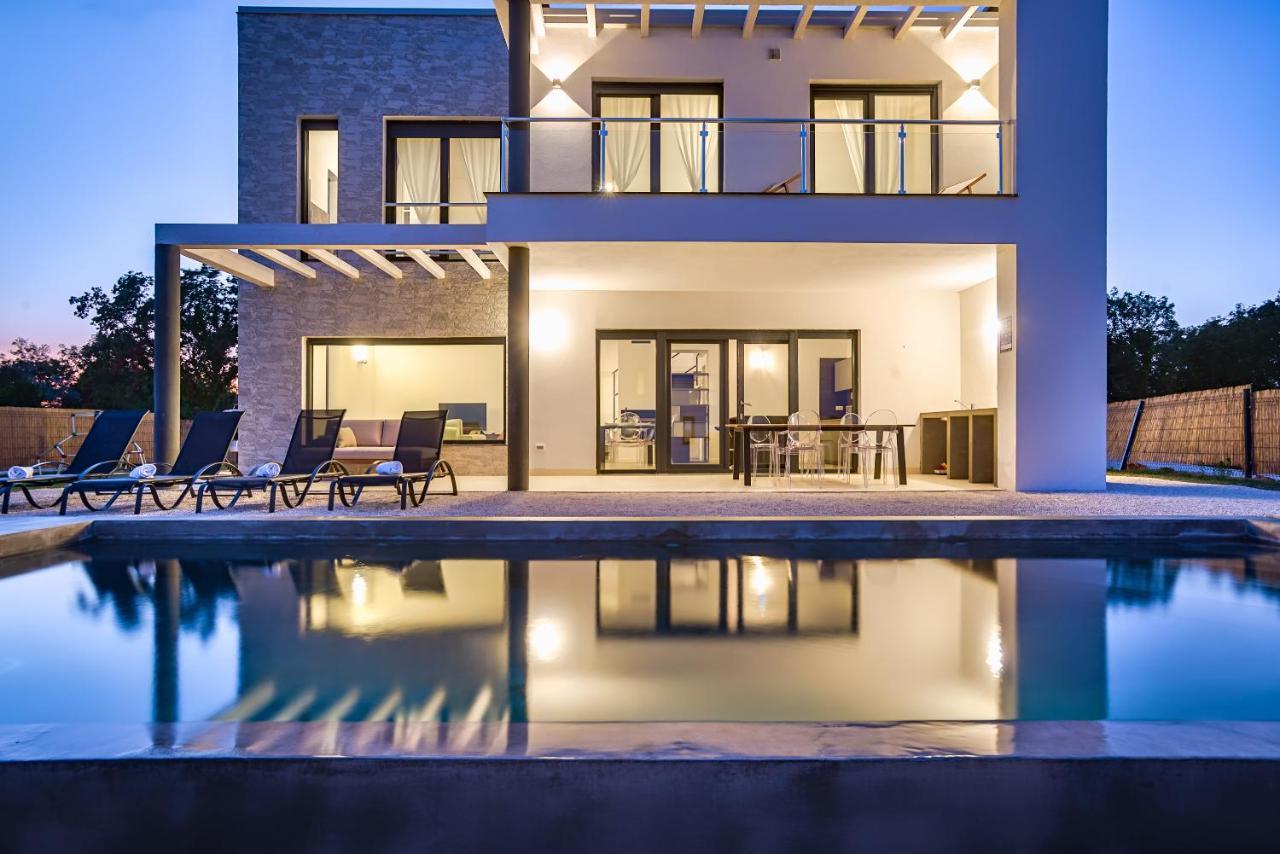 Villa Kalu 1 Krnica Esterno foto