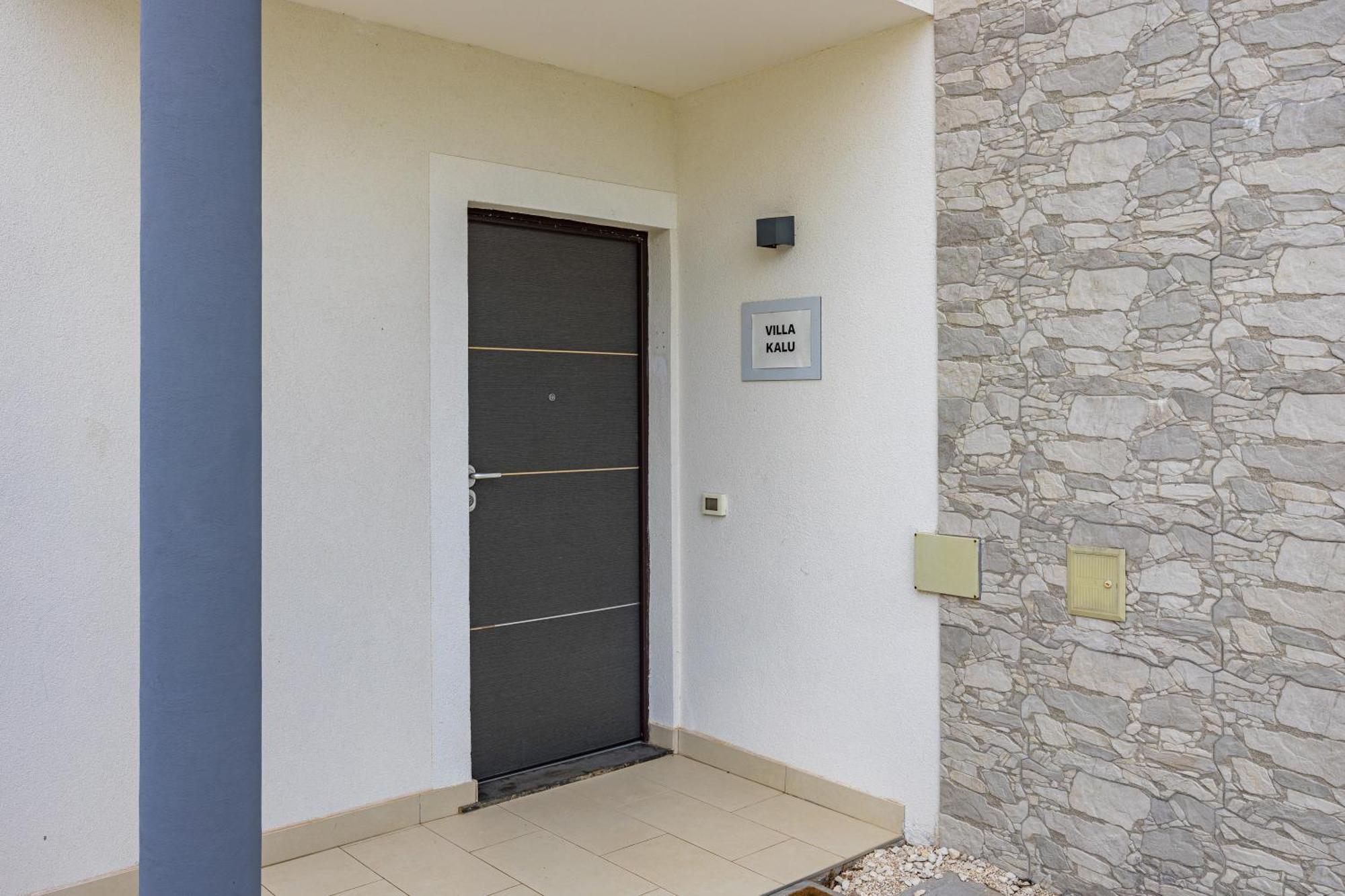 Villa Kalu 1 Krnica Esterno foto